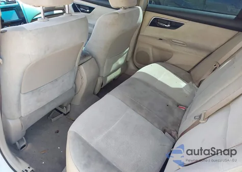 2013 Nissan Altima 2.5 S z USA, uszkodzony, nr VIN 1N4AL3AP5DC232614